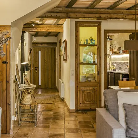Casa Vacacional Slow Con Piscina * Riumors